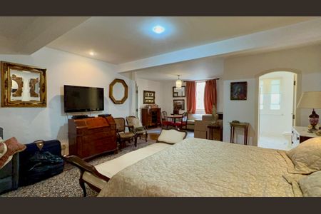 Apartamento à venda com 360m², 3 quartos e 2 vagas Apartamento à venda com 360m², 3 quartos e 2 vagasSuíte 2