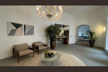 Apartamento à venda com 360m², 3 quartos e 2 vagas Apartamento à venda com 360m², 3 quartos e 2 vagasÁrea comum