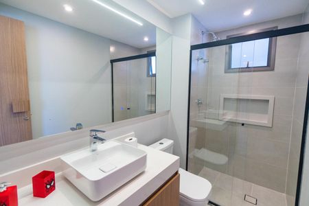 Apartamento à venda com 94m², 2 quartos e 1 vagaBanheiro Social