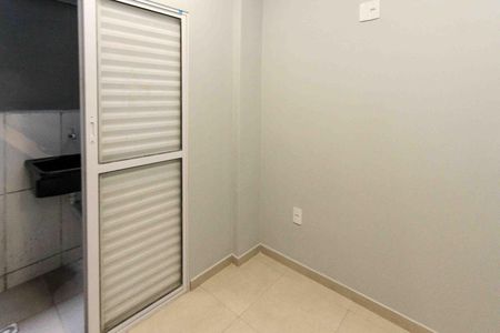 Quarto 1 de apartamento para alugar com 2 quartos, 29m² em Vila Formosa, São Paulo