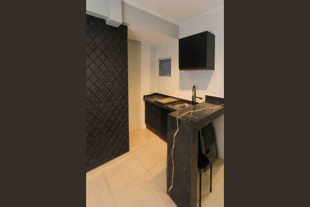 Apartamento à venda com 29m², 2 quartos e 1 vaga Apartamento à venda com 29m², 2 quartos e 1 vagaCozinha