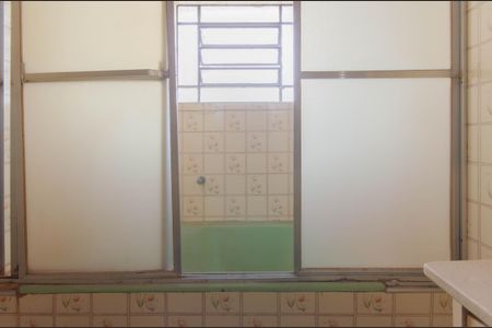 Casa para alugar com 160m², 3 quartos e 1 vaga Casa para alugar com 160m², 3 quartos e 1 vagaBanheiro Social