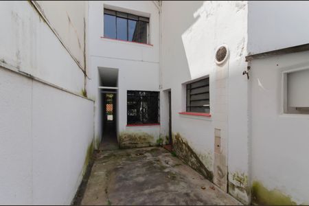 Casa para alugar com 160m², 3 quartos e 1 vaga Casa para alugar com 160m², 3 quartos e 1 vagaQuintal