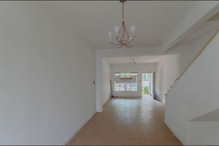 Sala de casa para alugar com 3 quartos, 160m² em Vila Mariana, São Paulo