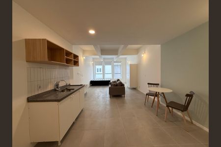 Kitnet/Studio para alugar com 1 quarto, 49m² em República, São Paulo