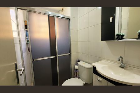 Apartamento à venda com 54m², 2 quartos e 1 vaga Apartamento à venda com 54m², 2 quartos e 1 vagaBanheiro