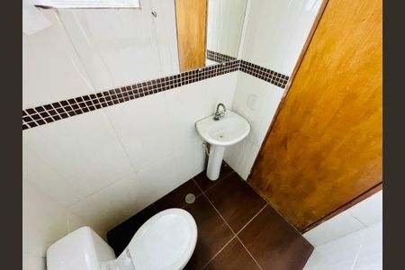 Casa de condomínio para alugar com 150m², 2 quartos e 2 vagasCobertura - Lavabo