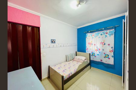 Casa de condomínio para alugar com 150m², 2 quartos e 2 vagasQuarto 2