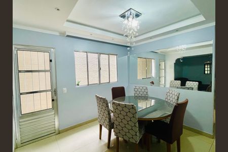 Casa de condomínio para alugar com 150m², 2 quartos e 2 vagasSala de Jantar