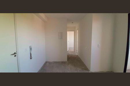 Sala de apartamento à venda com 2 quartos, 43m² em Metalúrgicos, Osasco