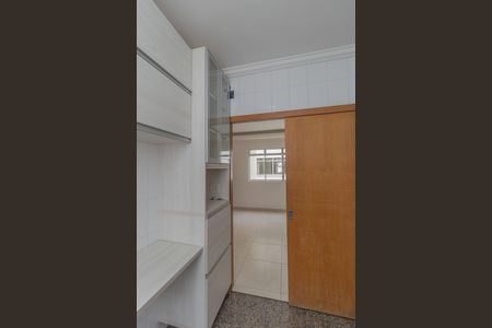 Apartamento à venda com 153m², 3 quartos e 2 vagasCozinha