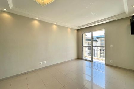 Sala de apartamento à venda com 3 quartos, 63m² em Vila Paulista, São Paulo