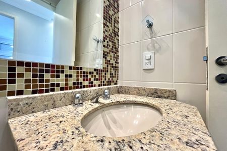 Apartamento à venda com 63m², 3 quartos e 1 vagaBanheiro