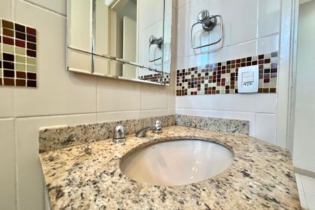 Apartamento à venda com 63m², 3 quartos e 1 vagaBanheiro da Suíte