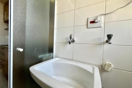 Apartamento à venda com 63m², 3 quartos e 1 vagaÁrea de Serviço