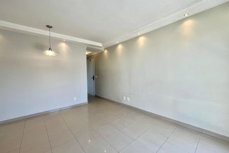 Sala de apartamento à venda com 3 quartos, 63m² em Vila Paulista, São Paulo