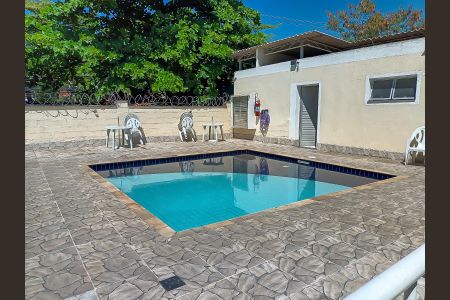 Apartamento à venda com 64m², 3 quartos e 1 vaga Apartamento à venda com 64m², 3 quartos e 1 vagaÁrea comum - Piscina