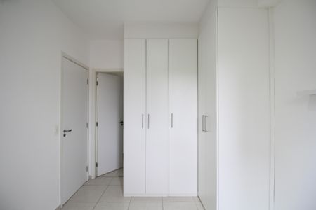 Apartamento à venda com 44m², 1 quarto e 1 vagaQuarto