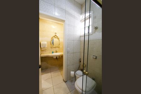 Casa à venda com 640m², 8 quartos e 2 vagasBanheiro Social