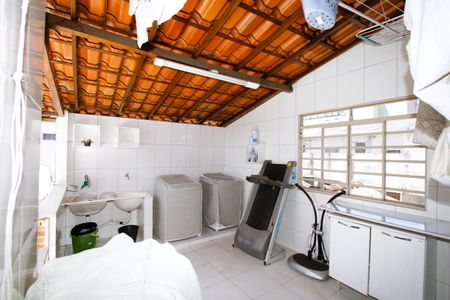 Casa à venda com 640m², 8 quartos e 2 vagasÁrea de Serviço