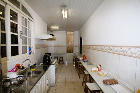 Casa à venda com 640m², 8 quartos e 2 vagasCozinha