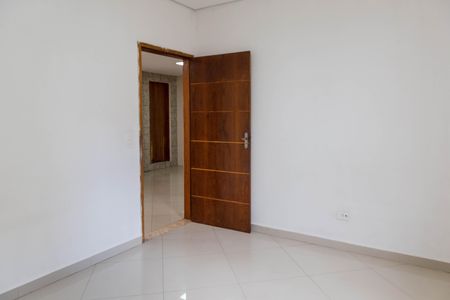 Casa para alugar com 90m², 2 quartos e 1 vaga Casa para alugar com 90m², 2 quartos e 1 vagaQuarto