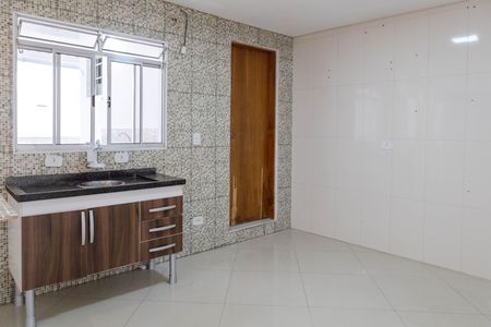 Casa para alugar com 90m², 2 quartos e 1 vaga Casa para alugar com 90m², 2 quartos e 1 vagaSala/Cozinha
