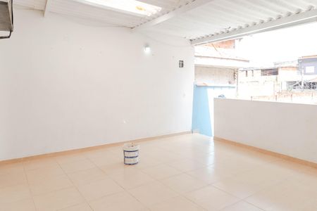 Casa para alugar com 90m², 2 quartos e 1 vaga Casa para alugar com 90m², 2 quartos e 1 vagaCozinha e Área de Serviço