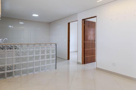 Sala/Cozinha de casa para alugar com 2 quartos, 90m² em Jardim dos Afonsos, Guarulhos