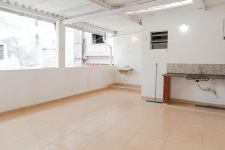 Casa para alugar com 90m², 2 quartos e 1 vaga Casa para alugar com 90m², 2 quartos e 1 vagaCozinha e Área de Serviço