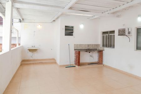 Cozinha e Área de Serviço de casa para alugar com 2 quartos, 90m² em Jardim dos Afonsos, Guarulhos