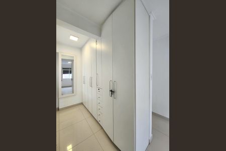Apartamento para alugar com 85m², 2 quartos e 1 vagaCloset do quarto 2