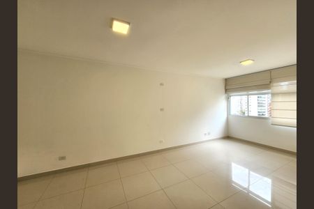 Apartamento para alugar com 85m², 2 quartos e 1 vagaSala