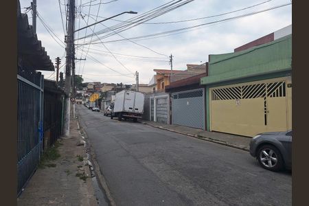 Casa à venda com 180m², 3 quartos e 4 vagas Casa à venda com 180m², 3 quartos e 4 vagasVista da Rua