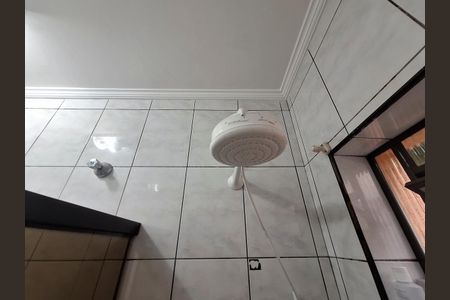 Casa à venda com 180m², 3 quartos e 4 vagas Casa à venda com 180m², 3 quartos e 4 vagasBanheiro