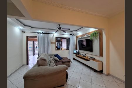 Sala de casa à venda com 3 quartos, 180m² em Vila Hebe, São Paulo
