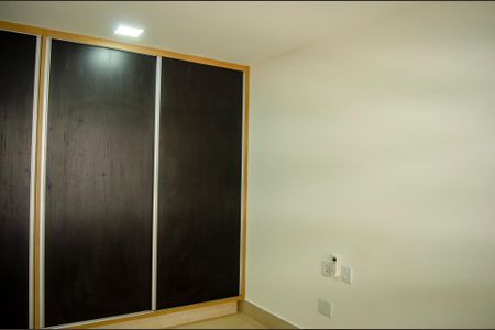 Apartamento para alugar com 70m², 2 quartos e 1 vaga Apartamento para alugar com 70m², 2 quartos e 1 vagaSuíte 2