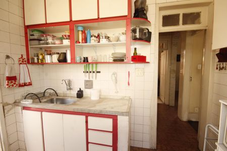 Casa à venda com 430m², 5 quartos e 5 vagascozinha