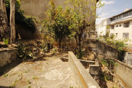 Casa à venda com 430m², 5 quartos e 5 vagasquintal