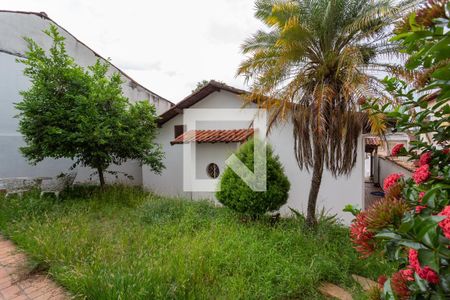 Casa para alugar com 300m², 5 quartos e 2 vagas Casa para alugar com 300m², 5 quartos e 2 vagasJardim