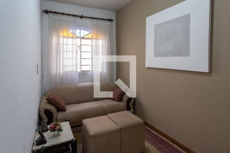 Casa para alugar com 300m², 5 quartos e 2 vagas Casa para alugar com 300m², 5 quartos e 2 vagasQuarto 1
