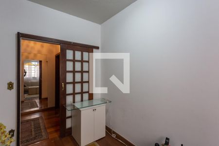 Quarto 1 de casa para alugar com 5 quartos, 300m² em Santa Amelia, Belo Horizonte
