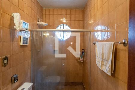 Casa para alugar com 300m², 5 quartos e 2 vagas Casa para alugar com 300m², 5 quartos e 2 vagasBanheiro