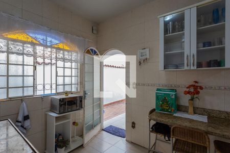 Casa para alugar com 300m², 5 quartos e 2 vagas Casa para alugar com 300m², 5 quartos e 2 vagasCozinha