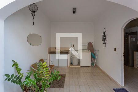 Casa para alugar com 300m², 5 quartos e 2 vagas Casa para alugar com 300m², 5 quartos e 2 vagasDetalhe da area de serviço
