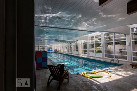 Apartamento à venda com 150m², 3 quartos e 3 vagasÁrea comum - Piscina Coberta