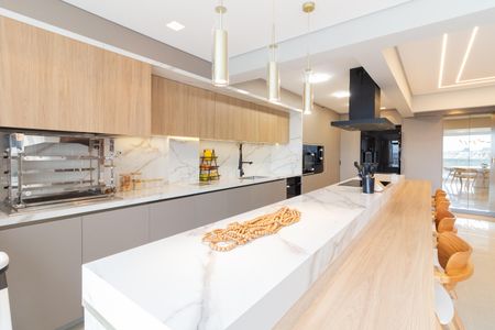 Apartamento à venda com 150m², 3 quartos e 3 vagasCozinha