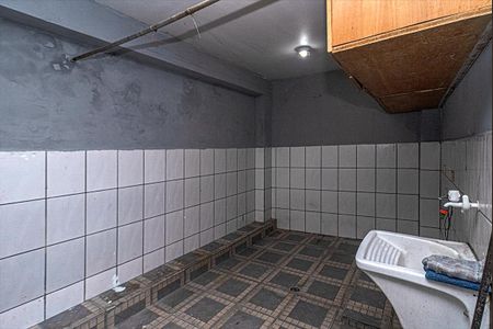 Casa para alugar com 184m², 4 quartos e 2 vagasÁrea de serviço 