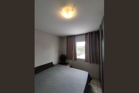 Casa à venda com 184m², 5 quartos e 2 vagas Casa à venda com 184m², 5 quartos e 2 vagasSuíte