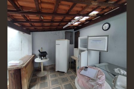 Casa à venda com 184m², 5 quartos e 2 vagas Casa à venda com 184m², 5 quartos e 2 vagasQuintal